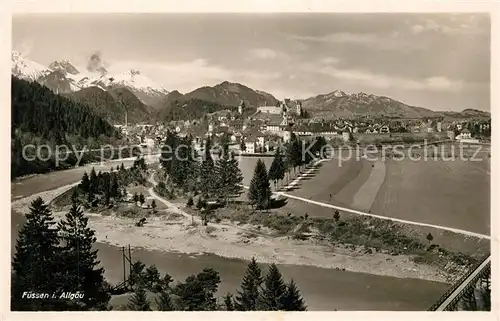 AK / Ansichtskarte Fuessen_Allgaeu Lechpartie mit Schloss Fuessen Allgaeu