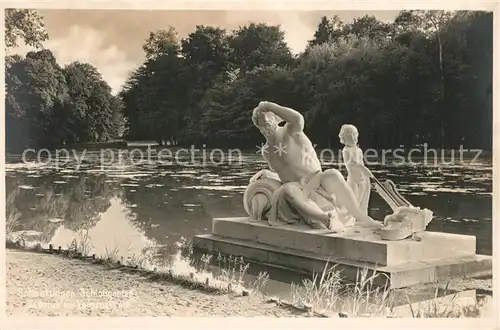 AK / Ansichtskarte Schwetzingen Schlossgarten Skulptur Die Donau Schwetzingen