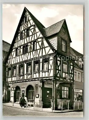 AK / Ansichtskarte Alzey Fischmarkt Deutsches Haus Fachwerkhaus Voelkerbrunnen Alzey