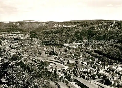 AK / Ansichtskarte Geislingen_Steige Blick ins Tal auf die Stadt mit oedenturm und Burgruine Helfenstein Geislingen_Steige