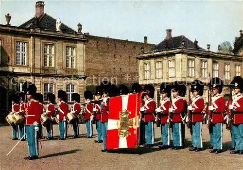 AK / Ansichtskarte Leibgarde_Wache Copenhagen Amalienborg Palace 