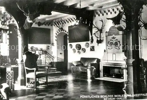 AK / Ansichtskarte Bad_Berleburg Fuerstliches Schloss Geweihhalle Jagdtrophaeen Bad_Berleburg