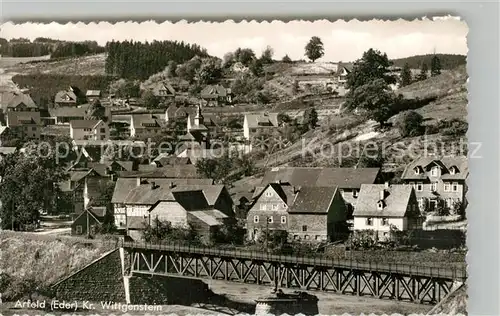 AK / Ansichtskarte Arfeld Ortsansicht mit Kirche Eisenbahnbruecke Arfeld