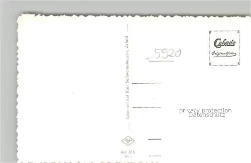 AK / Ansichtskarte Arfeld Ortsansicht mit Kirche Eisenbahnbruecke Arfeld