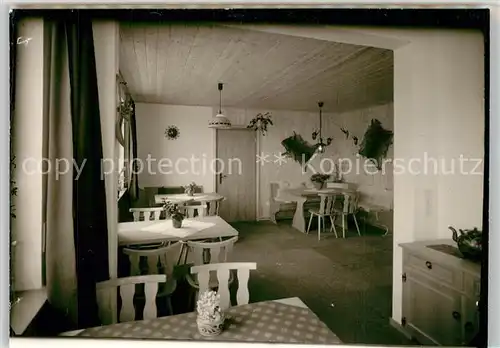 AK / Ansichtskarte Berghausen_Wittgenstein Pension Forstbach Gaststube Berghausen_Wittgenstein