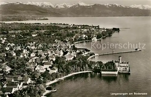 AK / Ansichtskarte Langenargen_Bodensee Fliegeraufnahme Langenargen Bodensee