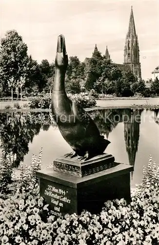 AK / Ansichtskarte Freiburg_Breisgau Entendenkmal Muenster Freiburg Breisgau