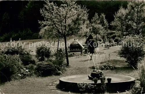 AK / Ansichtskarte Marxzell Waldhotel Bergschmiede Holzbachtal Brunnen Marxzell