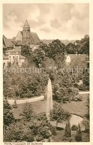 AK / Ansichtskarte Pirna Friedenspark mit Stadtkirche Pirna