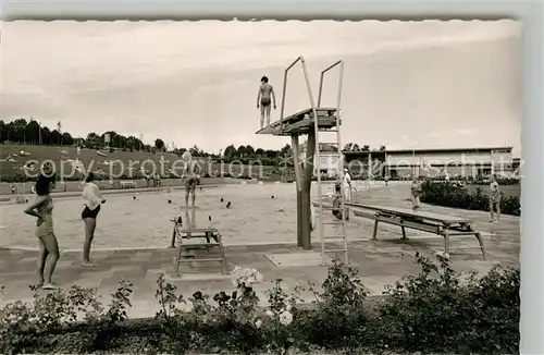 AK / Ansichtskarte Alzey Freibad Sprungturm Alzey