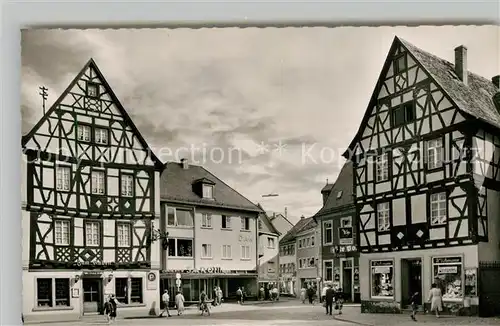 AK / Ansichtskarte Alzey Rossmarkt Altstadt Fachwerkhaeuser Alzey