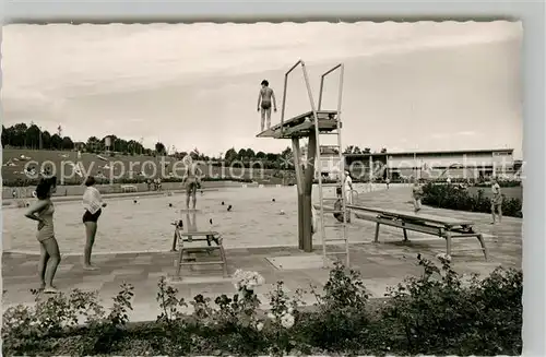 AK / Ansichtskarte Alzey Freibad Sprungturm Alzey