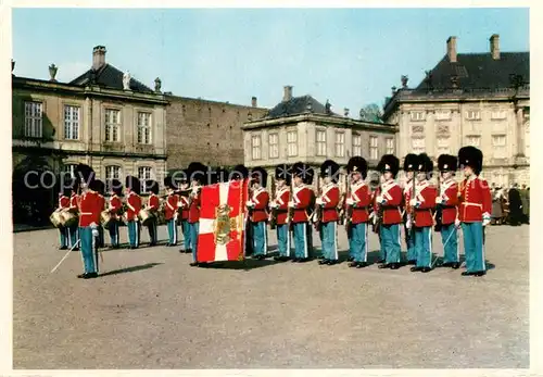 AK / Ansichtskarte Leibgarde_Wache Copenhafen Royal Guard Amalienborg Palace  