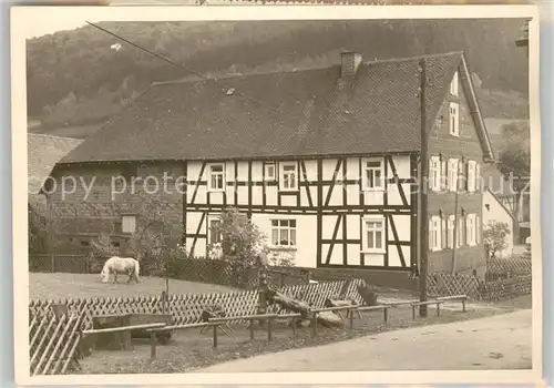 AK / Ansichtskarte Alertshausen Bauernhaus Fachwerkhaus Pony Alertshausen