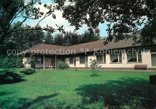 AK / Ansichtskarte Bernau_Berlin Waldfrieden Waldsiedlung Wandlitz Wohnhaus Tisch Bernau Berlin