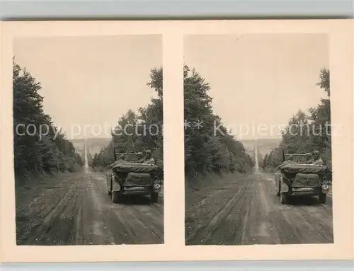 AK / Ansichtskarte Eisenach_Thueringen Militaerfahrzeug Eisenach Thueringen