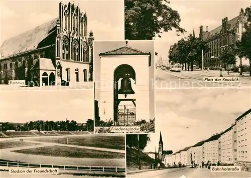 AK / Ansichtskarte Frankfurt_Oder Rathaus Platz der Republik Friedensglocke Stadion Bahnhofstrasse Frankfurt Oder