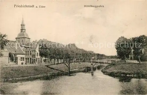 AK / Ansichtskarte Friedrichstadt_Eider Mittelburggraben Kirche  Bruecke Friedrichstadt_Eider