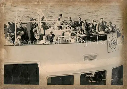 AK / Ansichtskarte Hamburg Schifffahrt Touristen Rundfahrt Hamburg