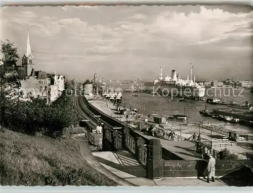 AK / Ansichtskarte Hamburg ueberseebruecke mit Passagierschiff Arcadia Hamburg