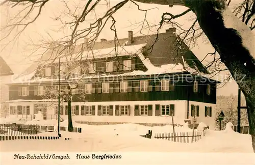 AK / Ansichtskarte Neu_Rehefeld Haus Bergfrieden im Winter Handabzug Neu_Rehefeld