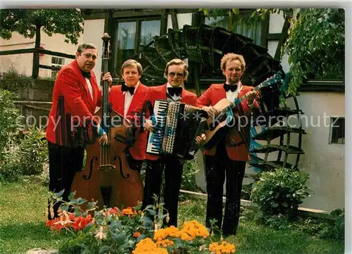 AK / Ansichtskarte Nuernberg Muscial Quartett Die Froehlichen Franken Musikinstrumente Nuernberg