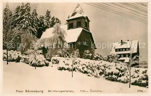 AK / Ansichtskarte Oberbaerenburg_Baerenburg Ortsmotiv mit Kirche im Winter Oberbaerenburg Baerenburg