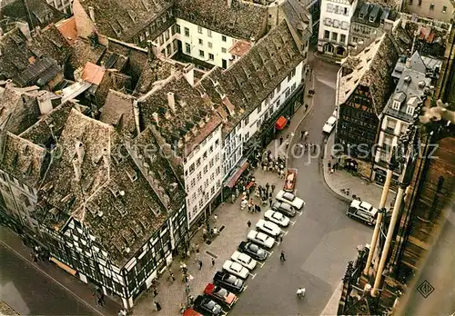 AK / Ansichtskarte Strasbourg_Alsace Les vieux toits pris du haut de la cathedrale Strasbourg Alsace