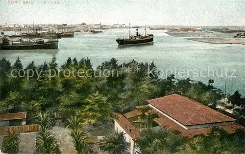 AK / Ansichtskarte Port_Said Suez Kanal Frachtschiffe Port_Said
