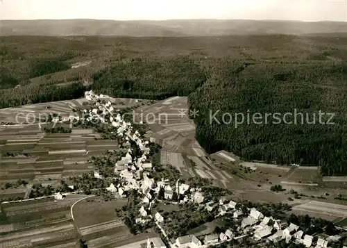AK / Ansichtskarte Simmersfeld Hoehenerholungsort im Schwarzwald Fliegeraufnahme Original Straehle Bild Nr 8 4331 Simmersfeld