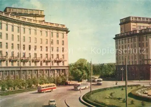 AK / Ansichtskarte St_Petersburg_Leningrad Avtovo Station Komsomolskaja Platz St_Petersburg_Leningrad