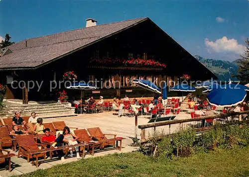 AK / Ansichtskarte Gstaad Berghaus Eggli Terrasse Gstaad