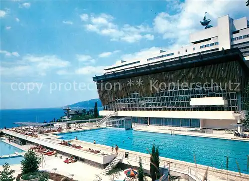 AK / Ansichtskarte Yalta Swimming pool at Intourist Hotel Yalta Yalta