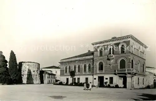 AK / Ansichtskarte Porec Hotel Porec