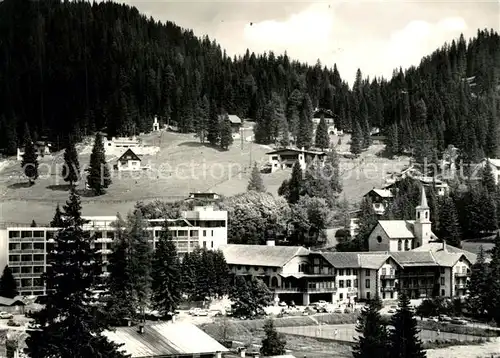 AK / Ansichtskarte Madonna_di_Campiglio Gran Hotel des Alpes e Villini Madonna_di_Campiglio