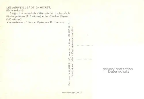 AK / Ansichtskarte Chartres_Eure_et_Loir Cathedrale XII siecle vue aerienne Chartres_Eure_et_Loir