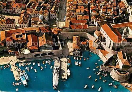 AK / Ansichtskarte Dubrovnik_Ragusa Altstadt Stadtmauer Festung Hafen Fliegeraufnahme Dubrovnik Ragusa