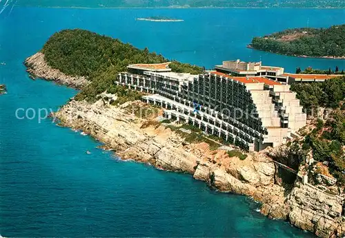 AK / Ansichtskarte Cavtat_Dalmatien Hotel Landzunge Fliegeraufnahme Cavtat Dalmatien