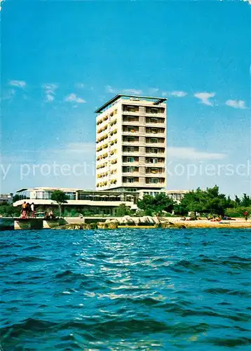 AK / Ansichtskarte Punta_Umag Hote Adriatic Badestrand Ansicht vom Meer aus Punta_Umag