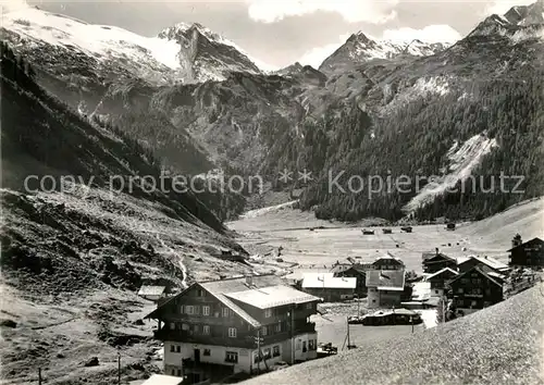 AK / Ansichtskarte Hintertux_Zillertal mit Tuxerkees Hintertux_Zillertal