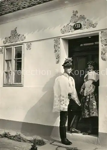 AK / Ansichtskarte Straznice_Maehren Trachten Hochzeitstracht Straznice Maehren