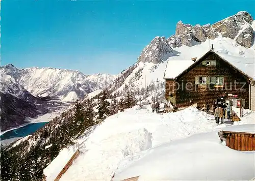 AK / Ansichtskarte Erfurterhuette mit Achensee und Karwendel Erfurterhuette