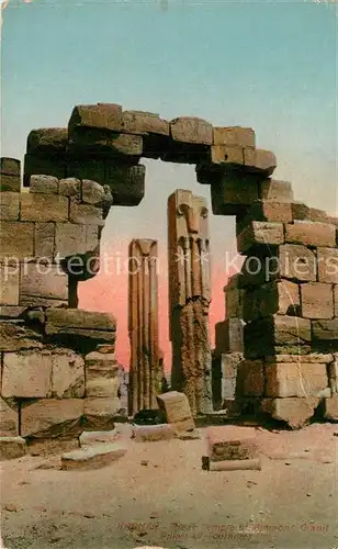 AK / Ansichtskarte Karnak_Egypt Grand Temple Ammon Piliers granite Touthmes III Karnak Egypt