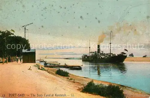 AK / Ansichtskarte Port_Said Suez Canal Kantarah Frachtschiff Port_Said
