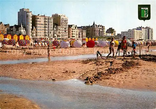 AK / Ansichtskarte De_Panne Strand en dijk De_Panne