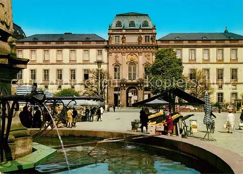 AK / Ansichtskarte Darmstadt Brunnen Marktplatz Schloss Tor zu Odenwald und Bergstrasse Darmstadt