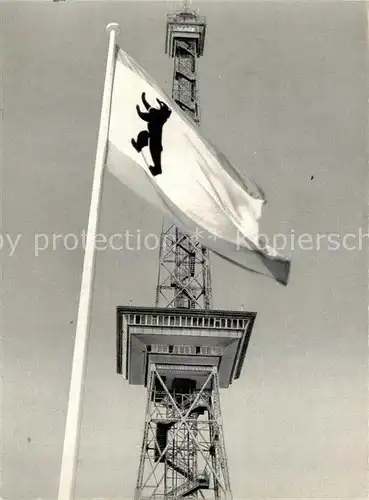 AK / Ansichtskarte Berlin Funkturm Fahne Berliner Loewe Berlin