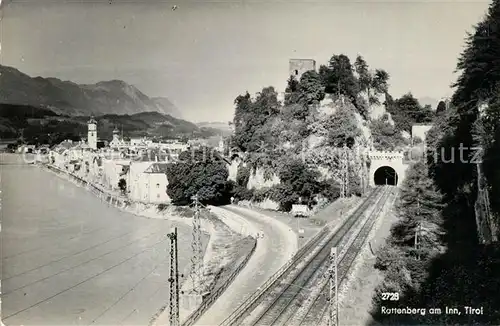 AK / Ansichtskarte Rattenberg_Inn Eisenbahn Tunneleinfahrt Burg Stadtpanorama Rattenberg Inn