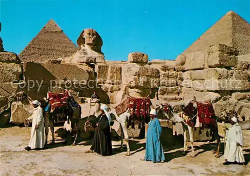 AK / Ansichtskarte Giza The Great Sphinx and Keops pyramid Giza