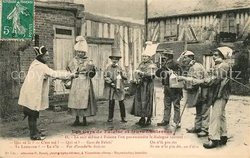 AK / Ansichtskarte Falaise_Calvados Les Gars de Falaise et leurs Lanternes Falaise_Calvados